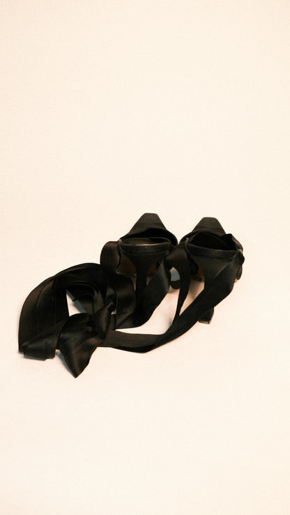 Dior Ribbon Tie-Up Heel EU 38